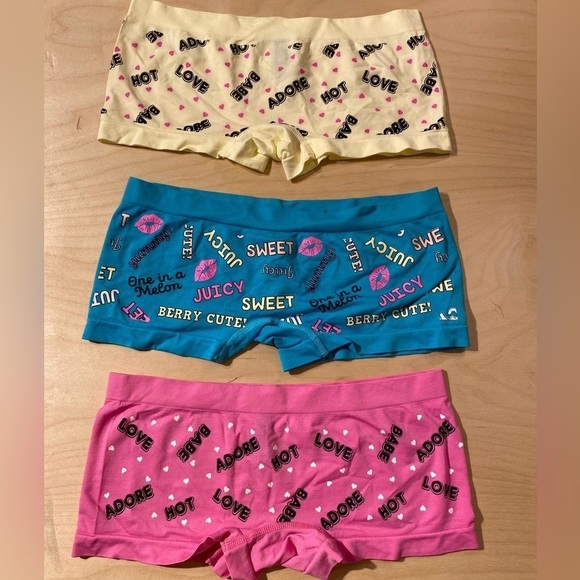 Kiss & Tell Intimates Panties set of 3 New without Tags Size XL (HL) - Picture 1 of 8